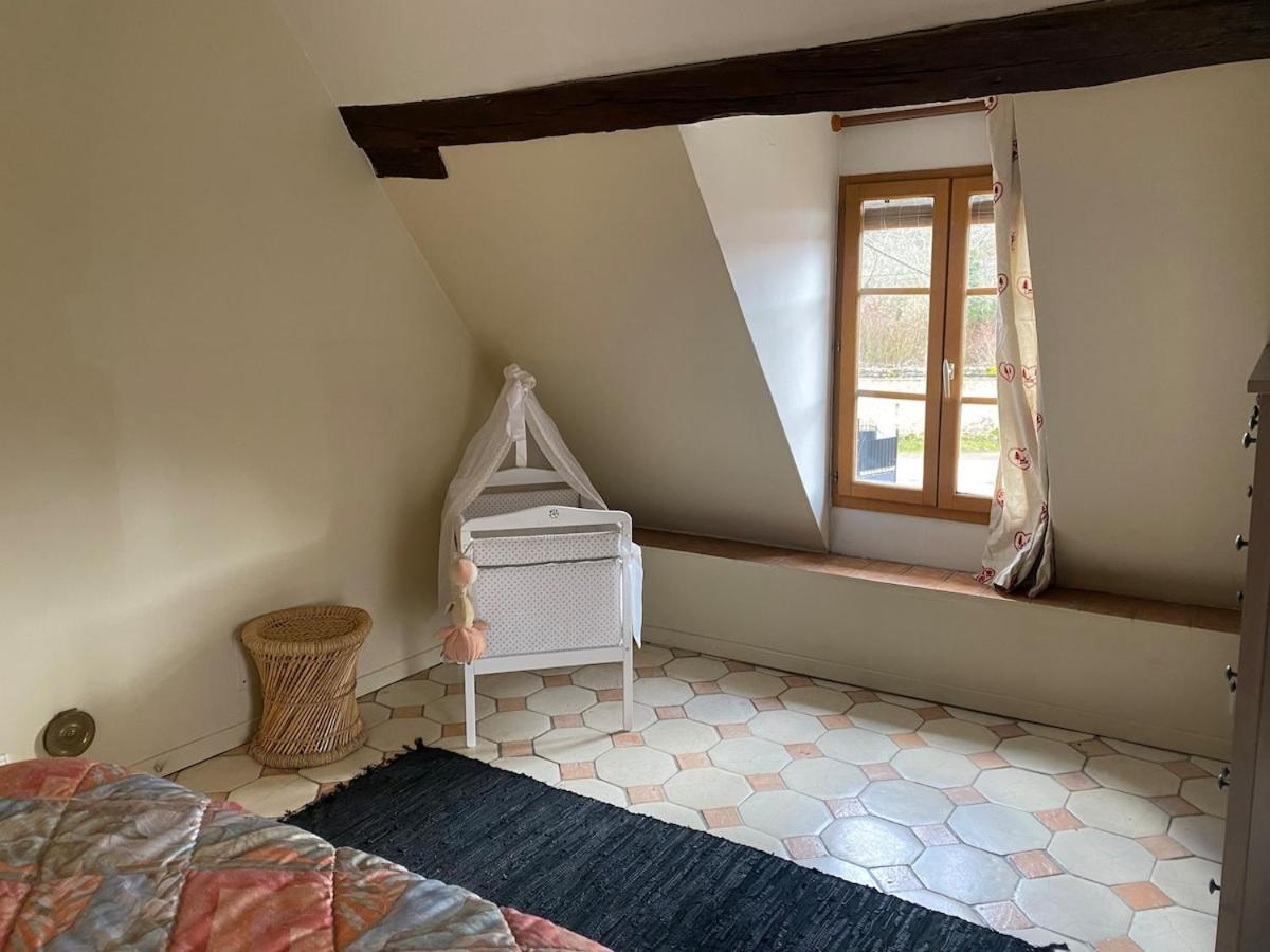 Le Refuge De Valprofonde Vila Villeneuve-sur-Yonne Exterior foto